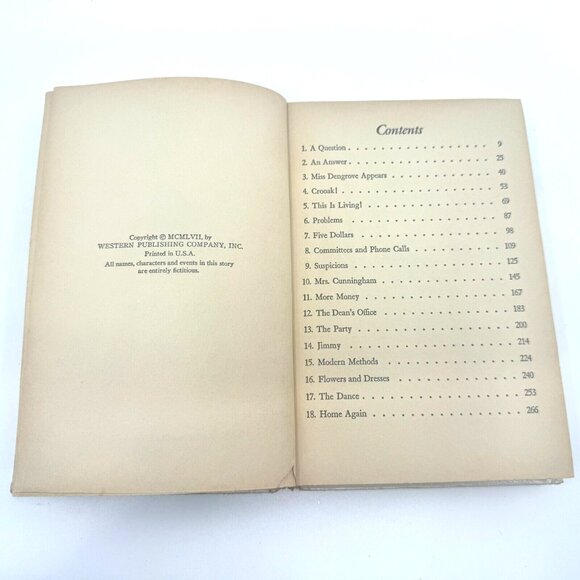 Donna Parker on Her Own, Hardcover by Martin, Marcia, 1957 - Picture 11 of 14